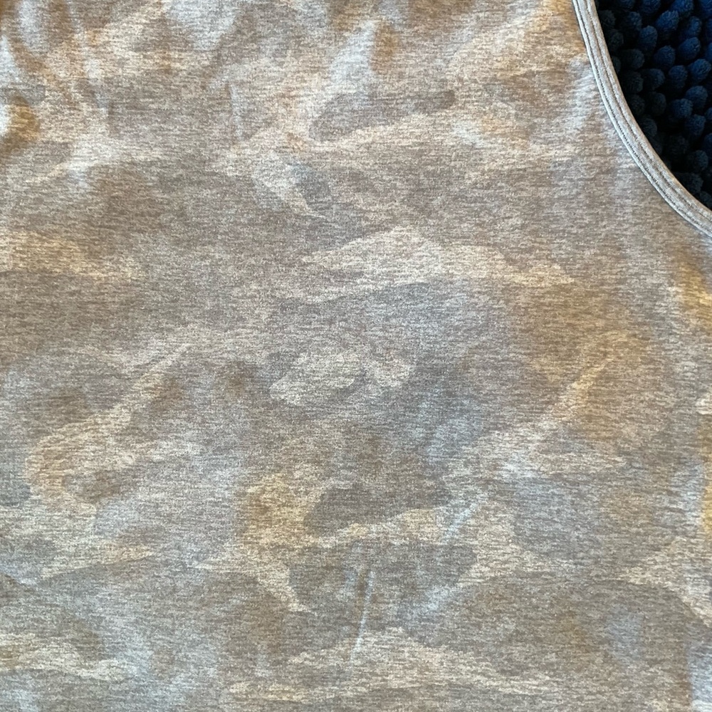 Vuori Mudra Women’s Plyo Tank - Picture 5 of 7